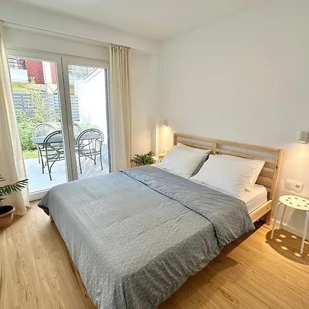 Nyaraló Modern Seaside Retreat With Private Patio And Parking - Blue Zone Homes Olympiakí Aktí